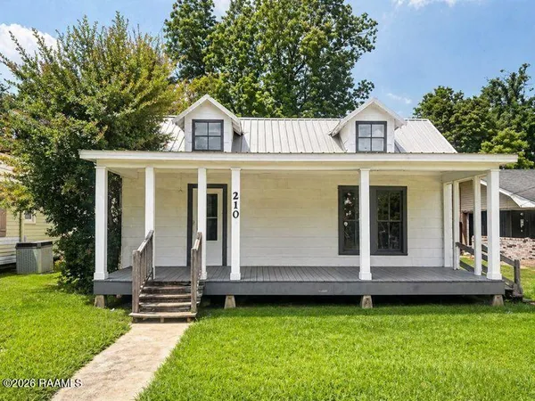 $85,000 | 210 5th Street, Abbeville, LA 70510