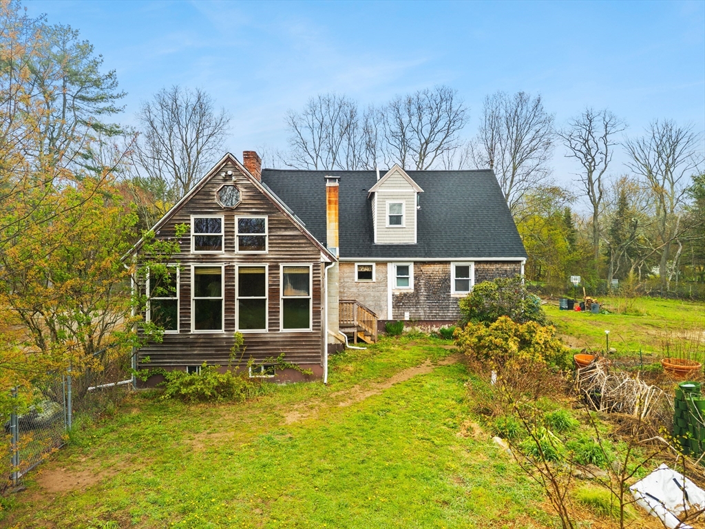 1080 Locust Street Raynham, MA 02767 - Photo 2 of 34