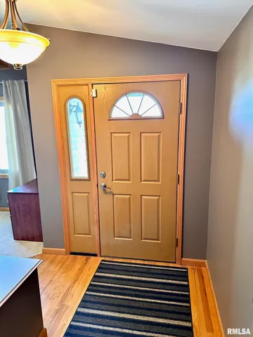 $525,000 | 1889 St Pauls Church Road, Chapin, IL 62628