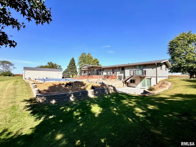 $525,000 | 1889 St Pauls Church Road, Chapin, IL 62628