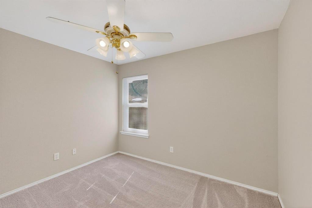 1025 Caleb Street Burleson, TX 76028 - Photo 29 of 38