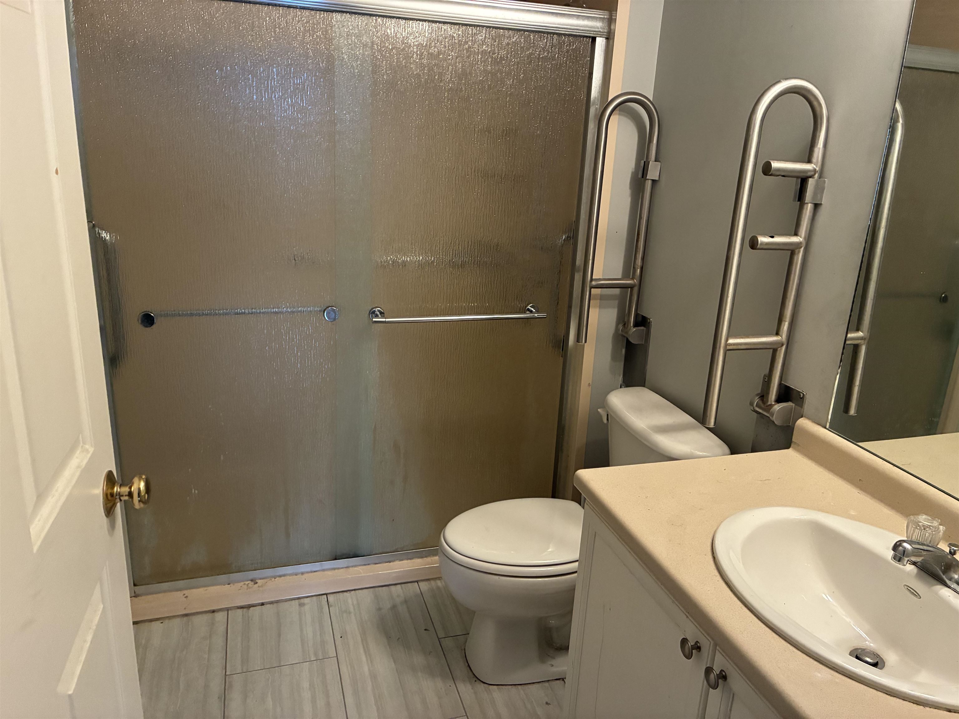 14 Crestview Circle, Unit 160 Londonderry, NH 03053 - Photo 8 of 11