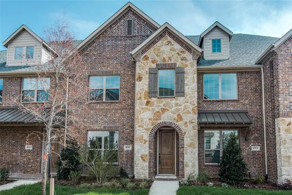 $2,895 | 4670 C Rhett Lane, Carrollton, TX 75010