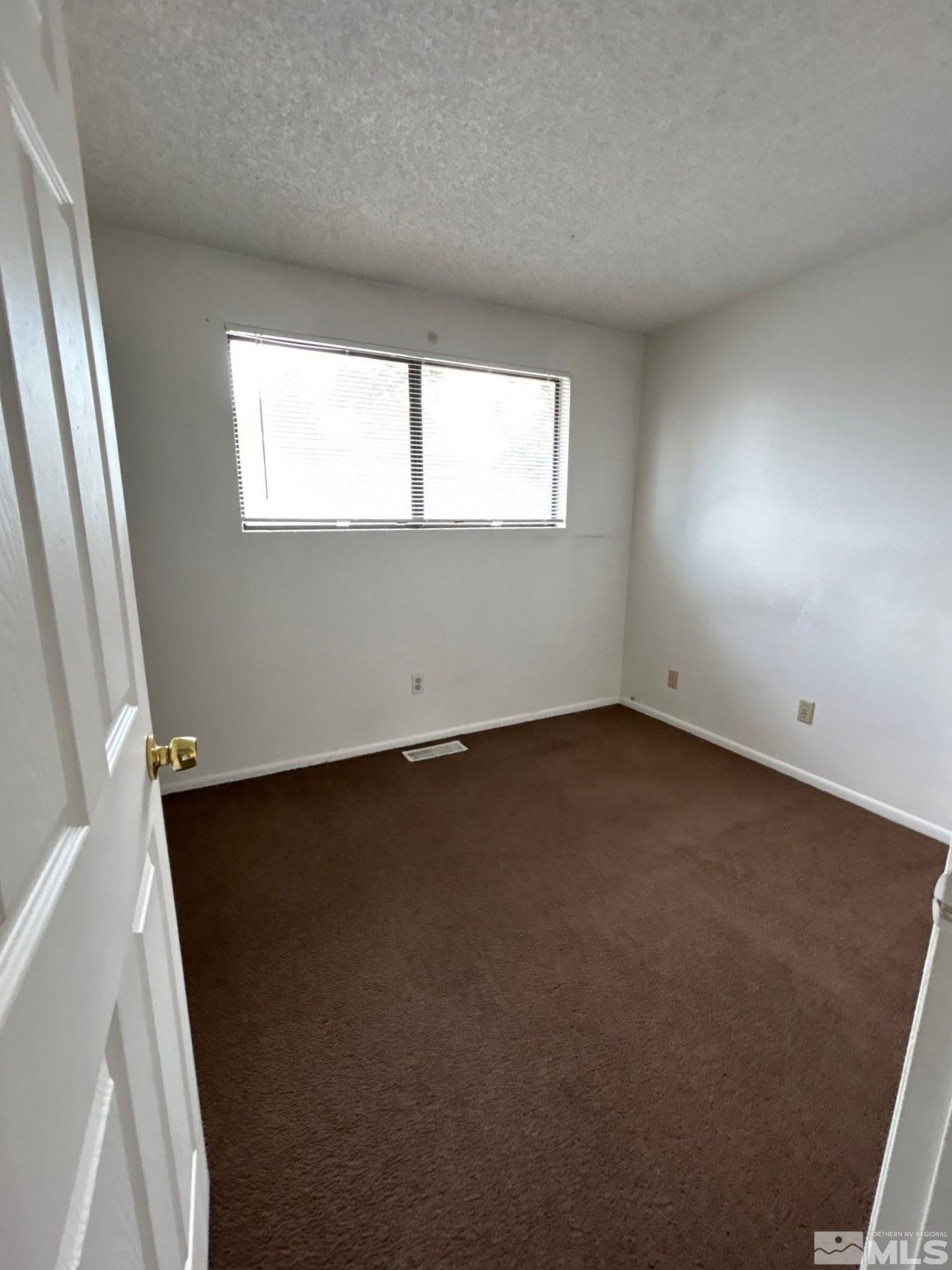 306 East Quail Street Sparks, NV 89431 - Photo 18 of 34 Photo 18