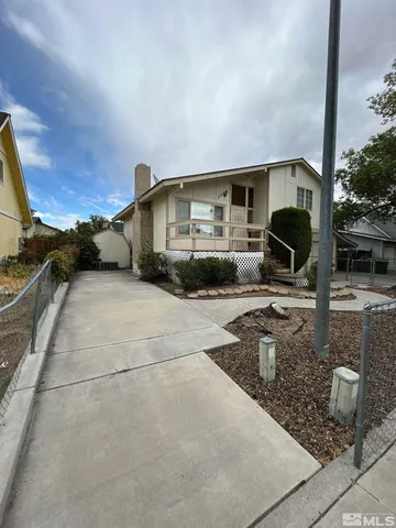 $2,095 | 306 East Quail Street, Sparks, NV 89431