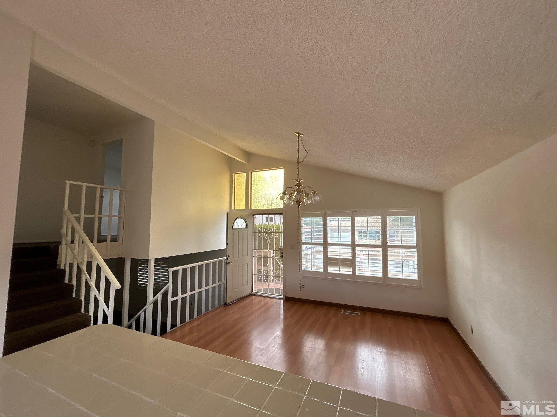 306 East Quail Street Sparks, NV 89431 - Photo 5 of 34 Photo 5