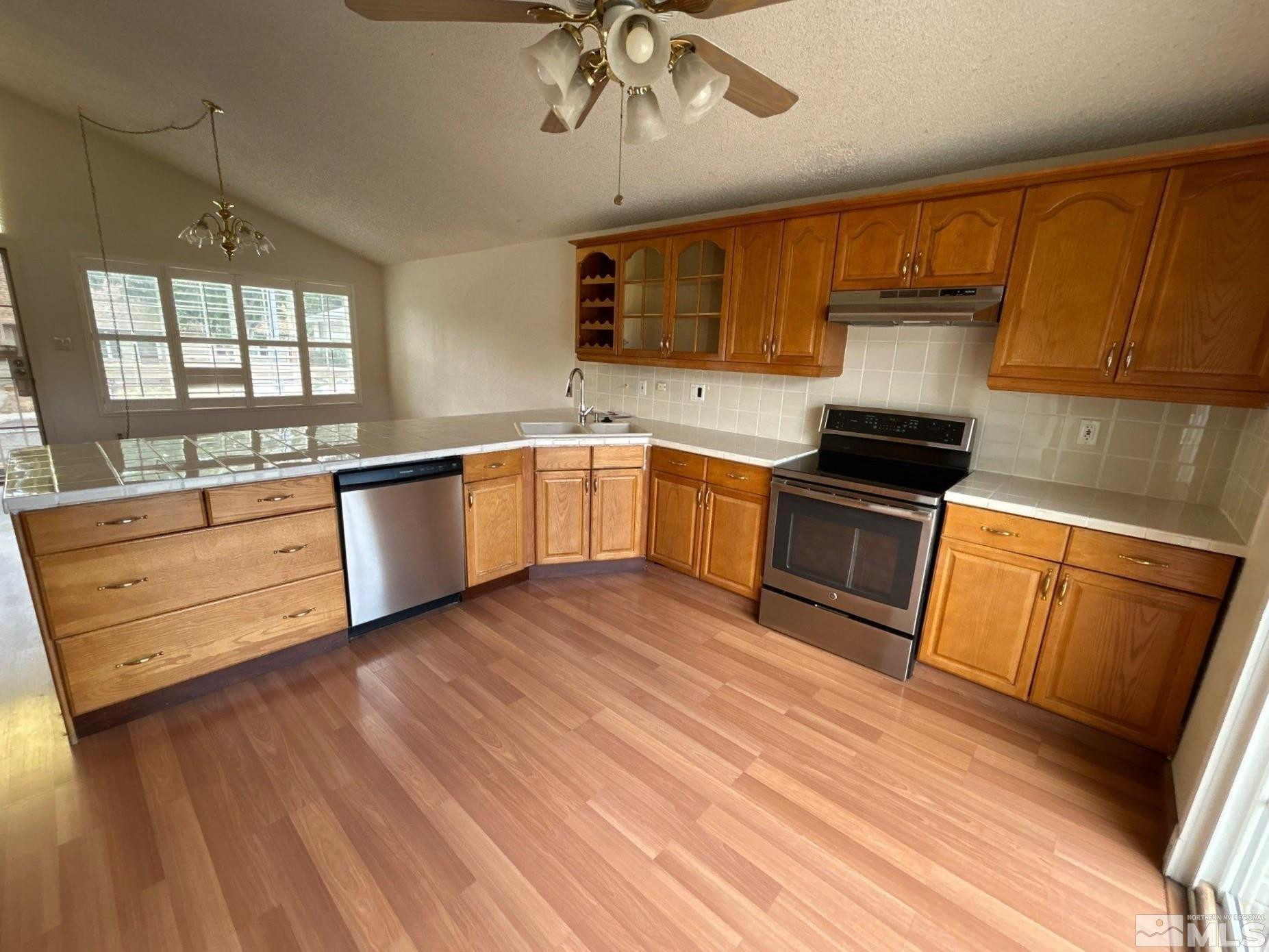 306 East Quail Street Sparks, NV 89431 - Photo 6 of 34 Photo 6