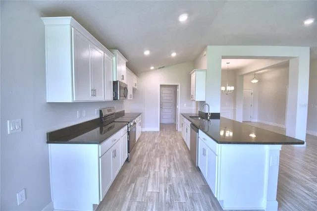 $421,846 | 4663 Grandview Gln Drive, Auburndale, FL 33823