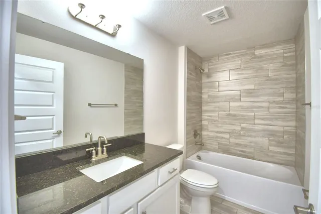 $421,846 | 4663 Grandview Gln Drive, Auburndale, FL 33823