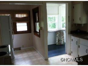 115 Newfound Road Asheville, NC 28806 - Photo 4 of 18 Gallery Image 4