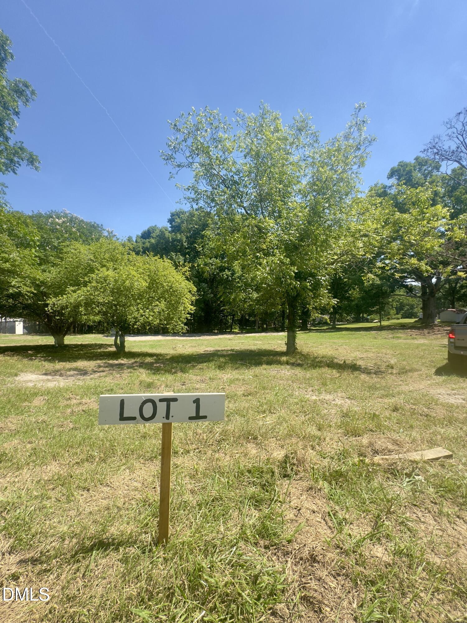 6521 Ten-Ten Road Apex, NC 27539 - Photo 2 of 2