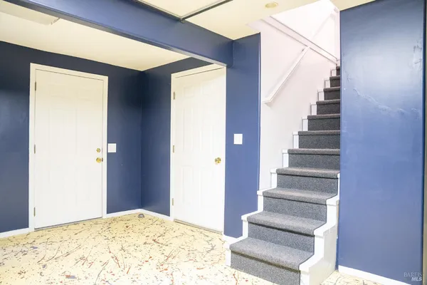 a view of entryway