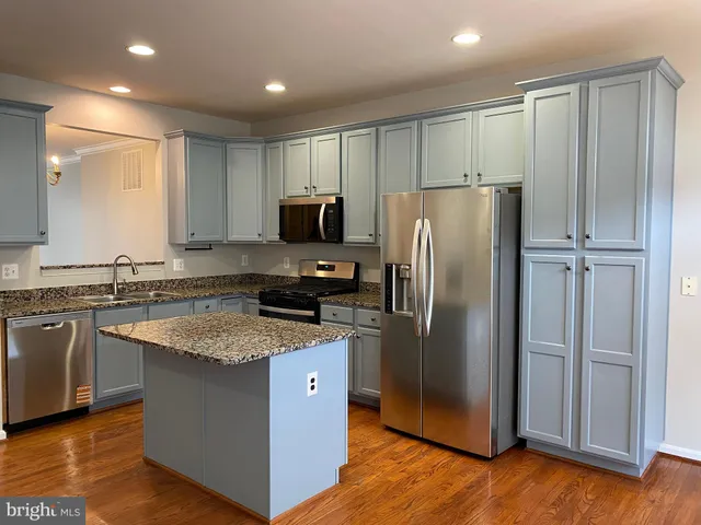 $2,750 | 4929 Chaste Tree Place, Woodbridge, VA 22192