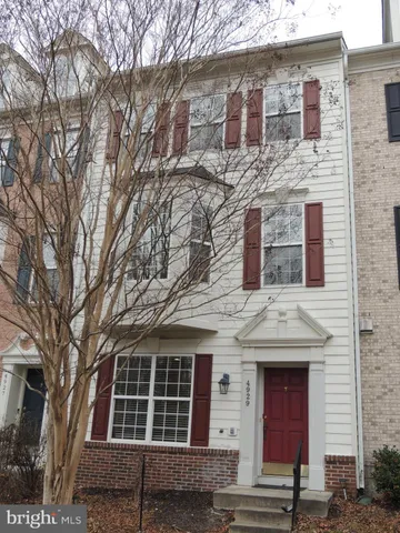 $2,750 | 4929 Chaste Tree Place, Woodbridge, VA 22192