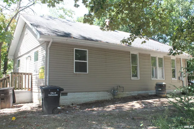 $50,000 | 702 West Walnut Street, Carbondale, IL 62901