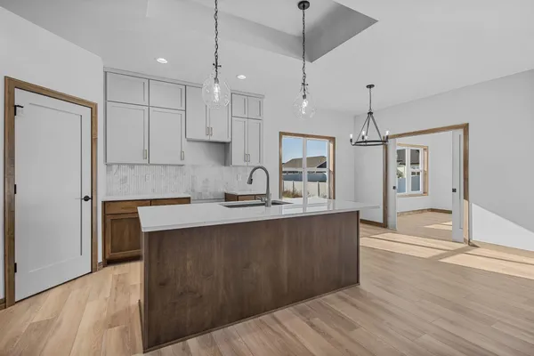 $463,900 | 2518 Tipperary Trail, De Pere, WI 54115