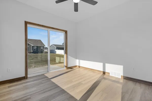 $463,900 | 2518 Tipperary Trail, De Pere, WI 54115