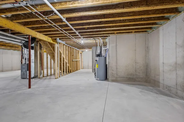 $463,900 | 2518 Tipperary Trail, De Pere, WI 54115