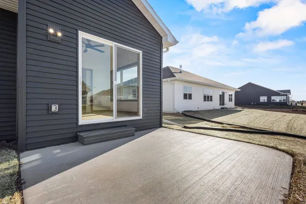 $463,900 | 2518 Tipperary Trail, De Pere, WI 54115