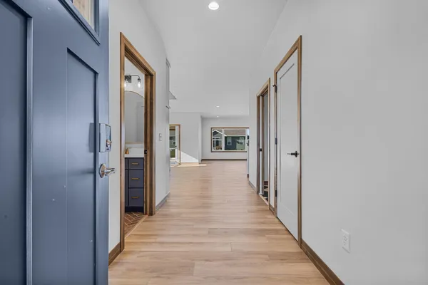 $463,900 | 2518 Tipperary Trail, De Pere, WI 54115