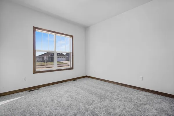 $463,900 | 2518 Tipperary Trail, De Pere, WI 54115