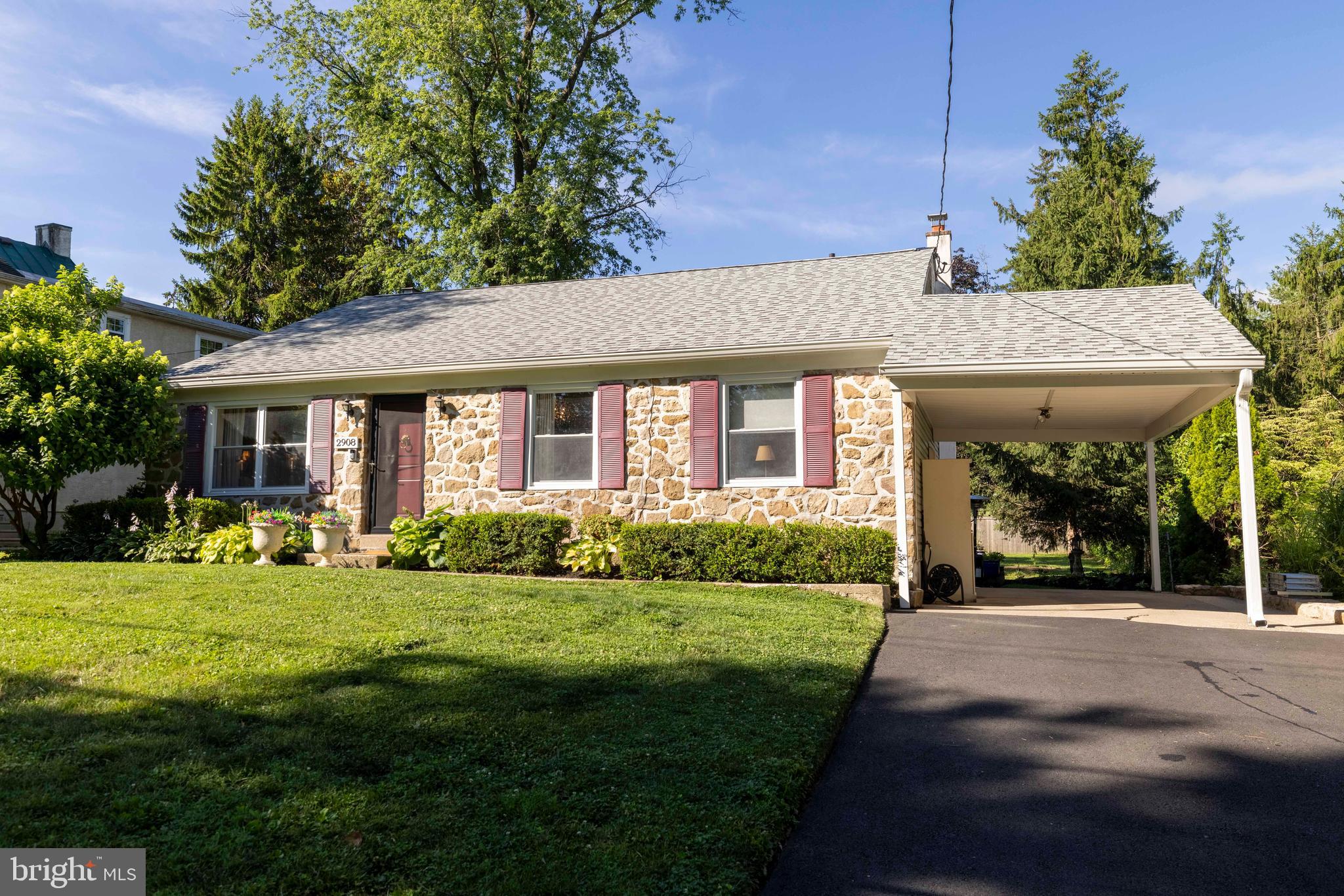2908 Old Welsh Road Willow Grove, PA 19090 - Photo 41 of 47 Carport