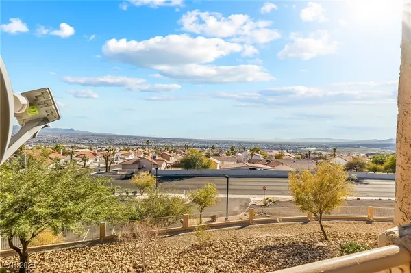 $189,000 | 2191 Bay Club Drive, Unit 204, Laughlin, NV 89029