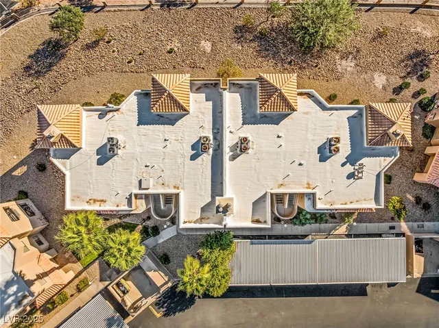 $195,000 | 2191 Bay Club Drive, Unit 204, Laughlin, NV 89029