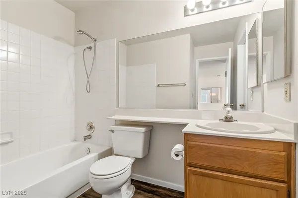 $189,000 | 2191 Bay Club Drive, Unit 204, Laughlin, NV 89029