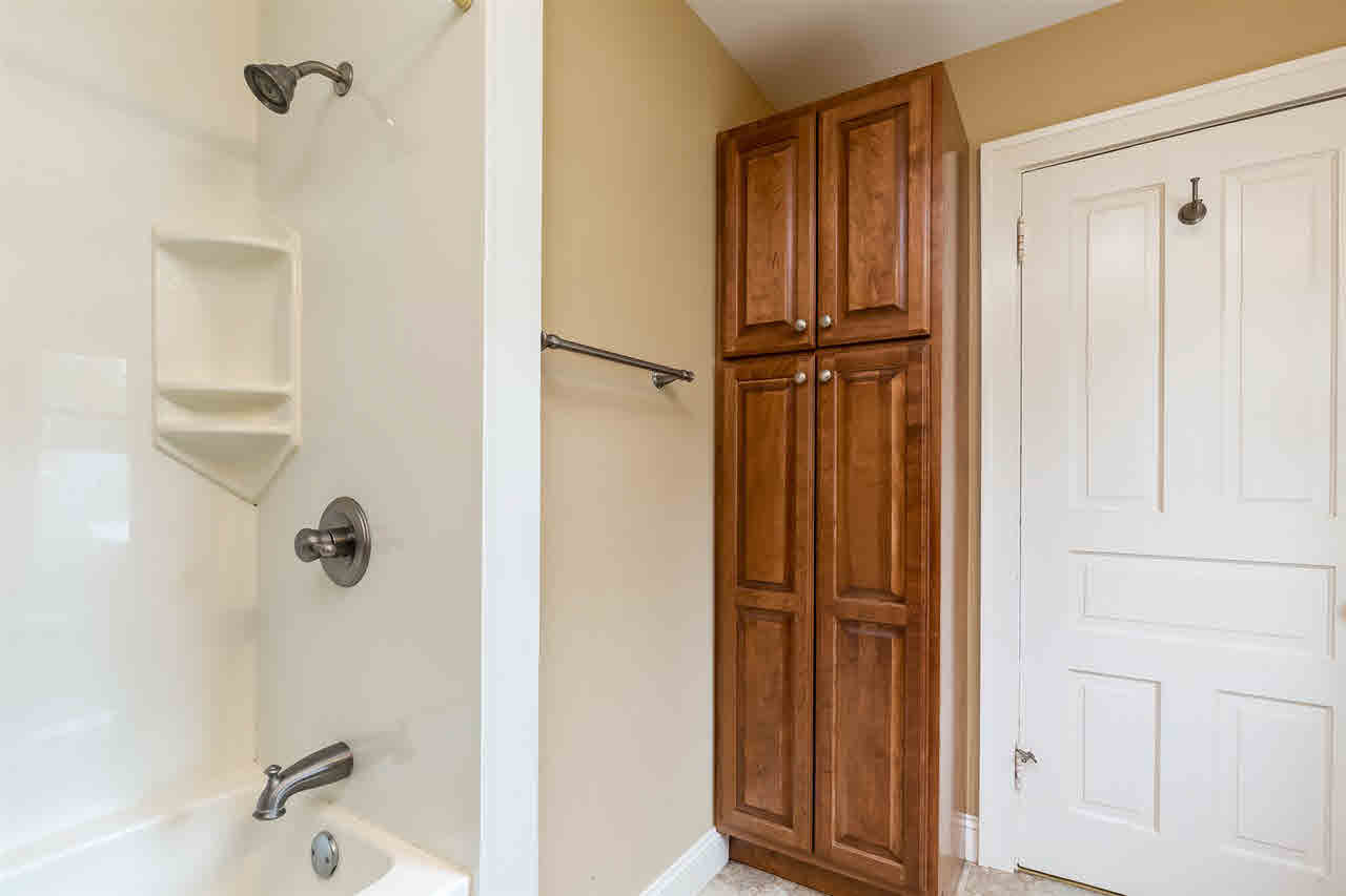 709 3rd Street Moline, IL 61265 - Photo 20 of 23 Gallery Image 20