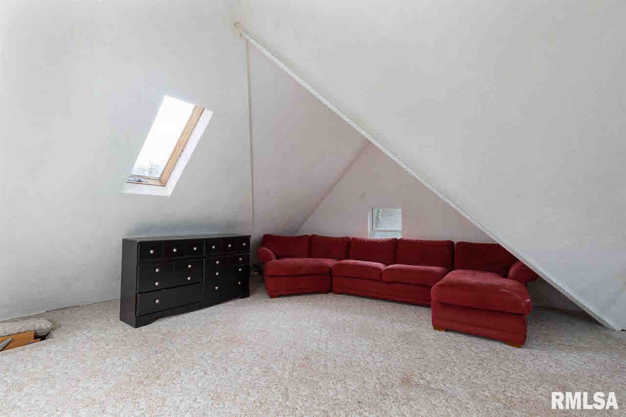 709 3rd Street Moline, IL 61265 - Photo 22 of 23 Gallery Image 22