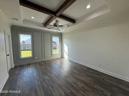 $423,900 | 102 Lakes Edge Drive, Broussard, LA 70518