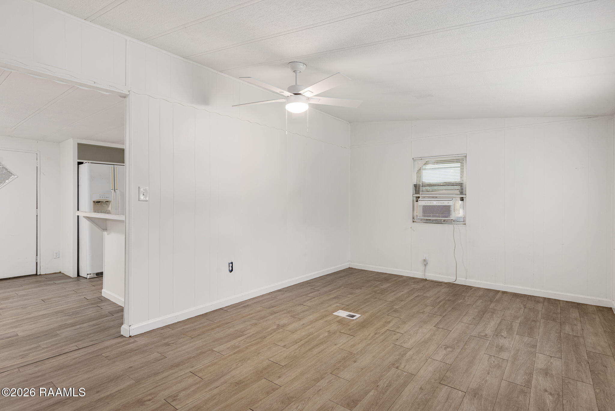 204 Longbridge Road Lafayette, LA 70501 - Photo 4 of 27 7-web-or-mls-204 Longbridge Rd-7
