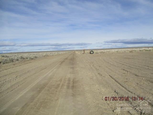 6300 Rolphs Point Lane Christmas Valley, OR 97641 - Photo 5 of 7 Gallery Image 5