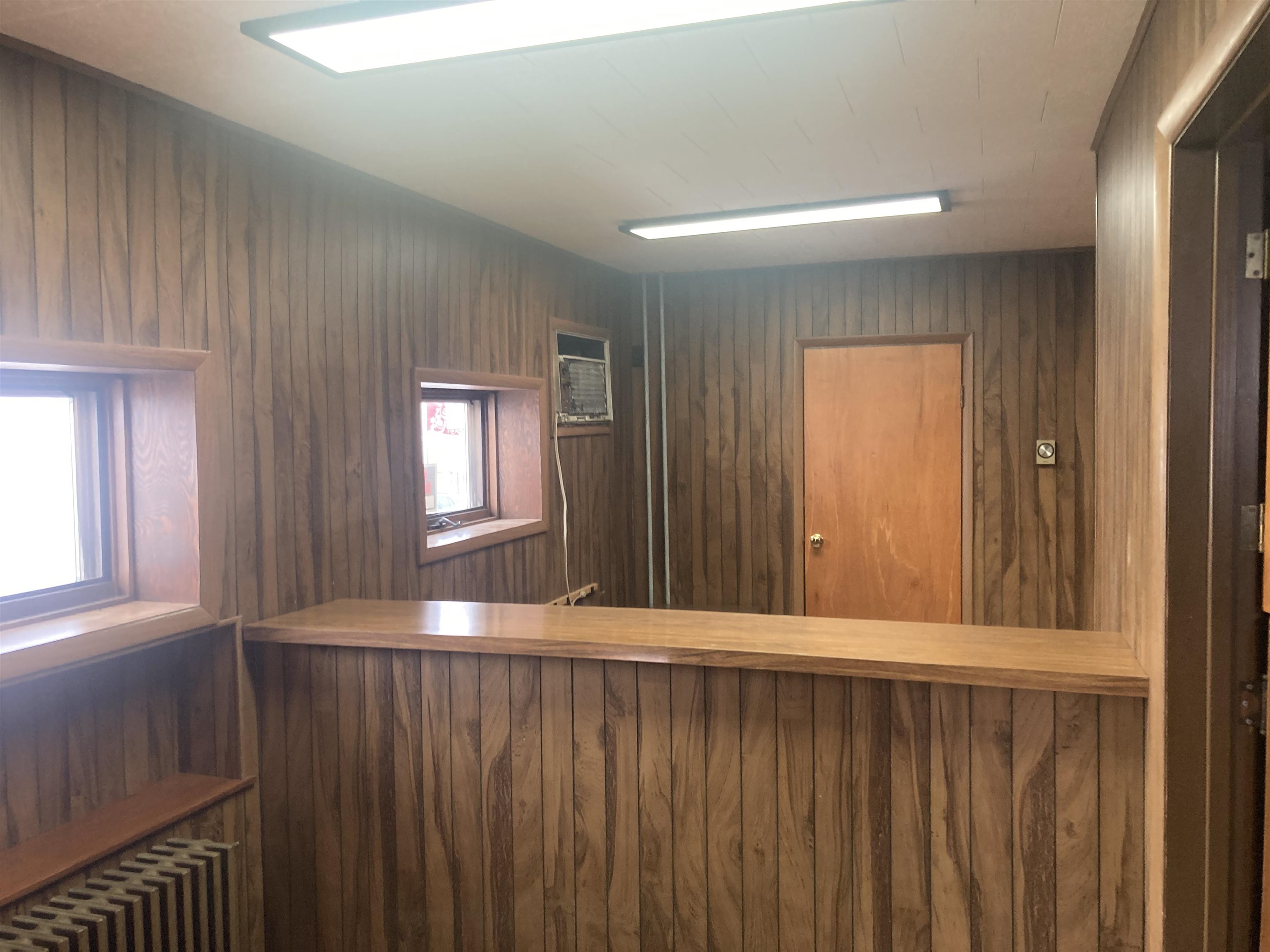 303 West Water Street Shullsburg, WI 53586 - Photo 8 of 23