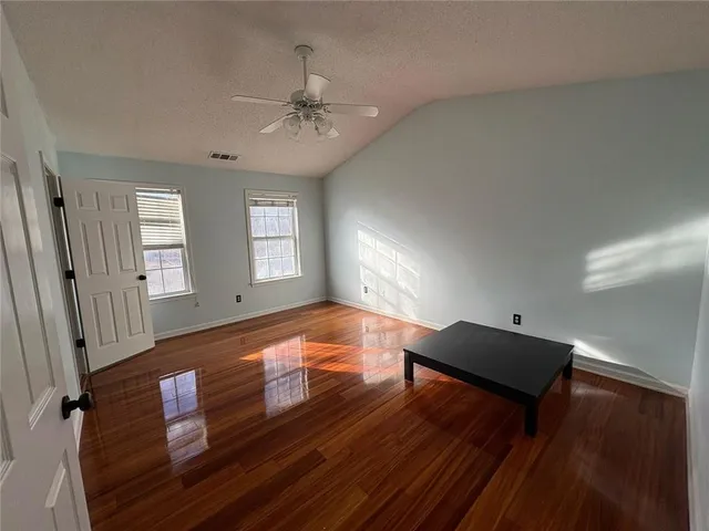 $2,400 | 1607 Heyford Circle, Kennesaw, GA 30152