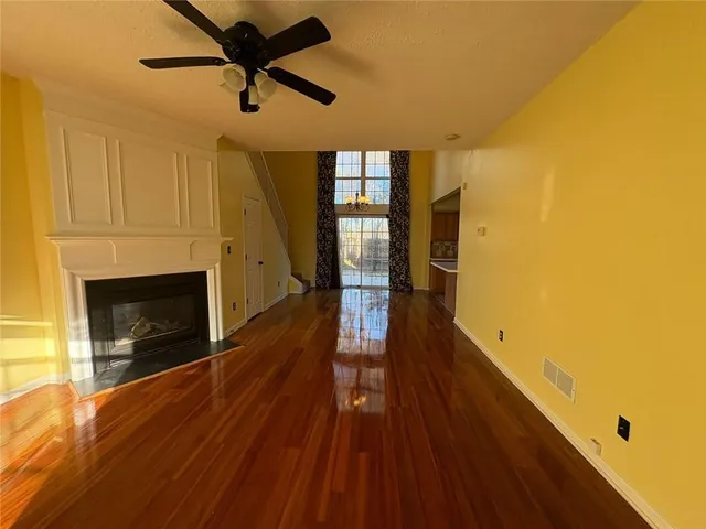 $2,400 | 1607 Heyford Circle, Kennesaw, GA 30152