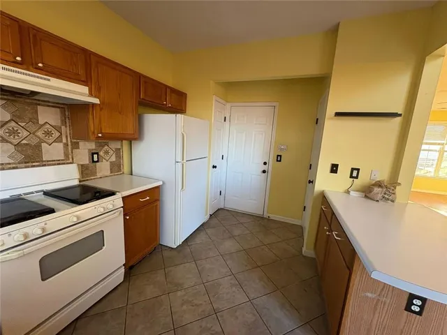 $2,400 | 1607 Heyford Circle, Kennesaw, GA 30152