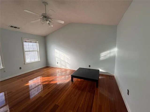 $2,400 | 1607 Heyford Circle, Kennesaw, GA 30152