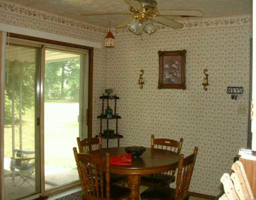 29585 Edison Road New Carlisle, IN 46552 - Photo 3 of 8