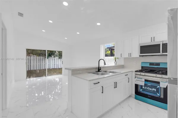 $554,999 | 16907 Southwest 142nd Place, Miami, FL 33177