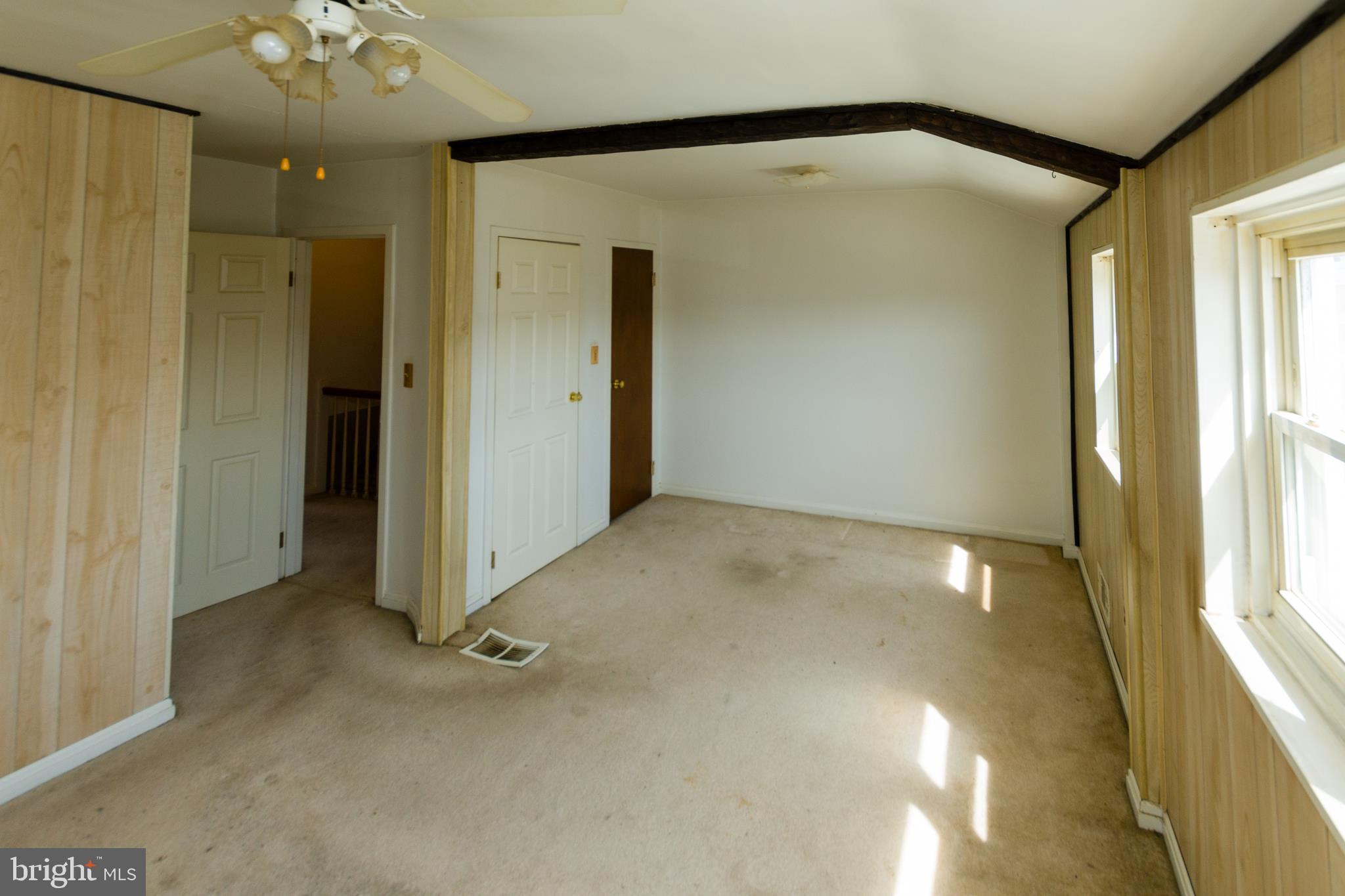 7825 Lockwood Road Baltimore, MD 21222 - Photo 12 of 20
