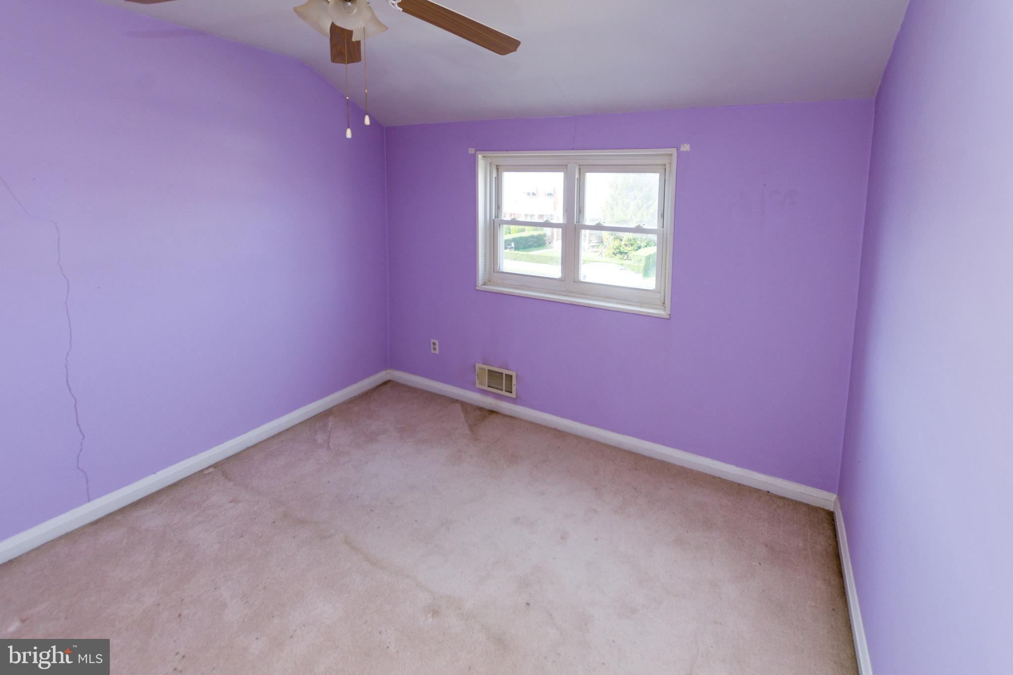 7825 Lockwood Road Baltimore, MD 21222 - Photo 14 of 20