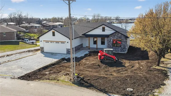 $349,900 | 223 Crescent Drive, Lincoln, MO 65338