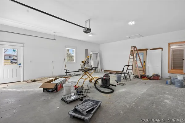 $349,900 | 223 Crescent Drive, Lincoln, MO 65338