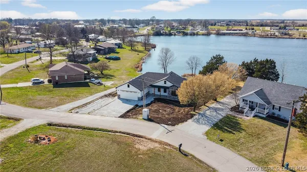 $349,900 | 223 Crescent Drive, Lincoln, MO 65338