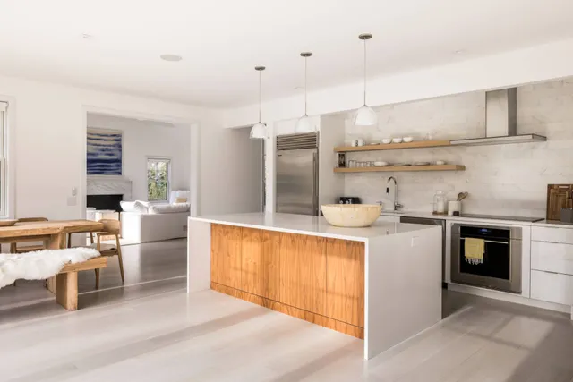 $5,495,000 | 41 Montauk Avenue, Sag Harbor, NY 11963