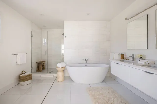 $5,495,000 | 41 Montauk Avenue, Sag Harbor, NY 11963