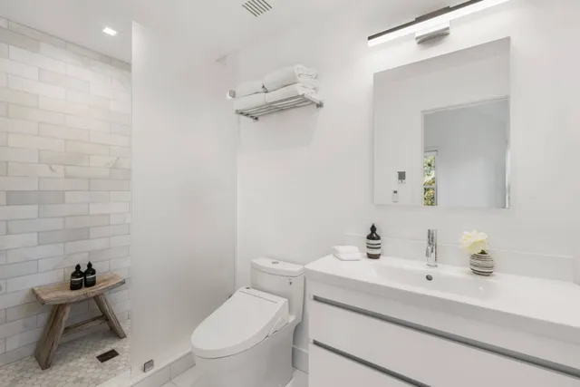 $5,495,000 | 41 Montauk Avenue, Sag Harbor, NY 11963