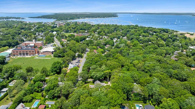 $5,495,000 | 41 Montauk Avenue, Sag Harbor, NY 11963